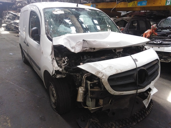 CAJA DE DIRECCIóN Mercedes-Benz CITAN 2014 USADA